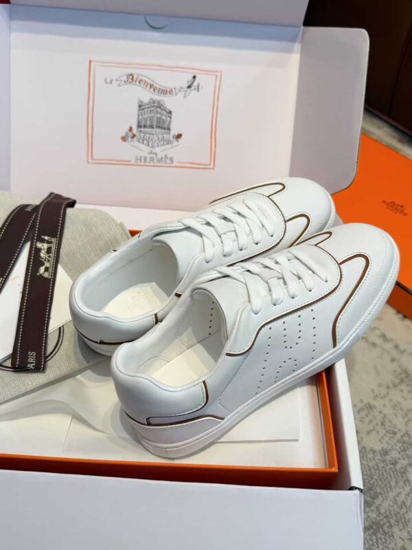 HERMES  Sneakers