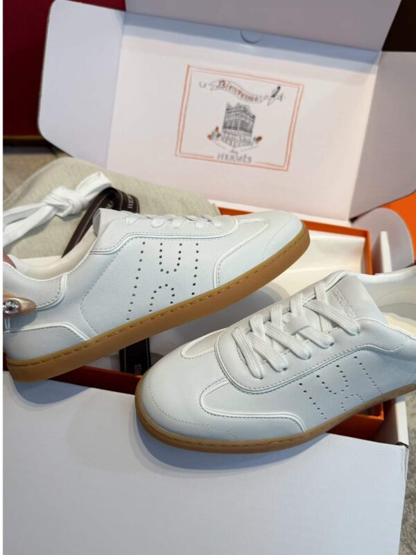 HERMES  Sneakers