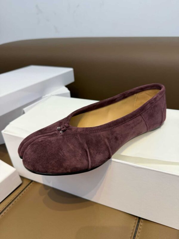 MM6 Majira Split-toed shoes