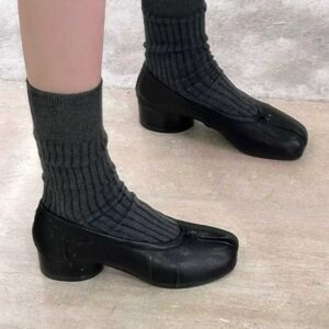 MM6 Majira Split-toed shoes