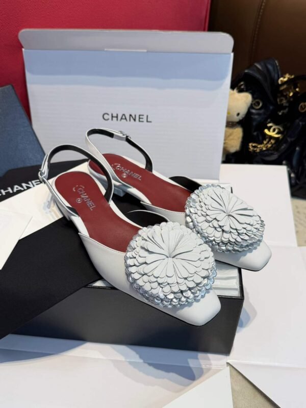 CHANEL 26X Sandals