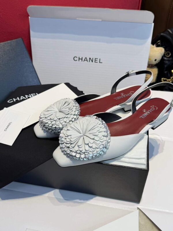 CHANEL 26X Sandals