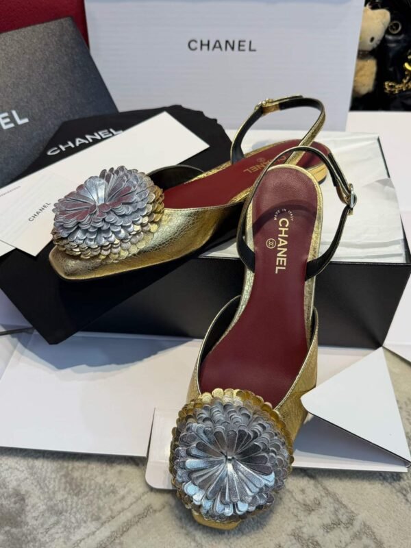 CHANEL 26X Sandals