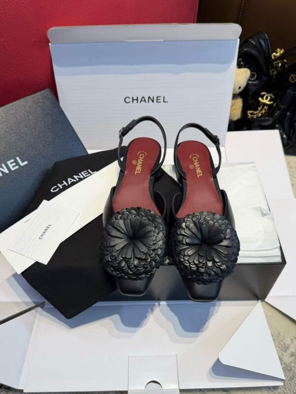 CHANEL 26X Sandals