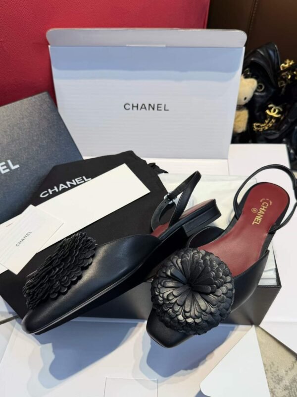 CHANEL 26X Sandals