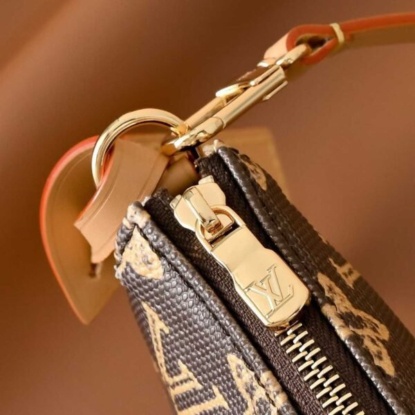 LOUIS VUITTON POCHETTE ACCESSOIRES M27718