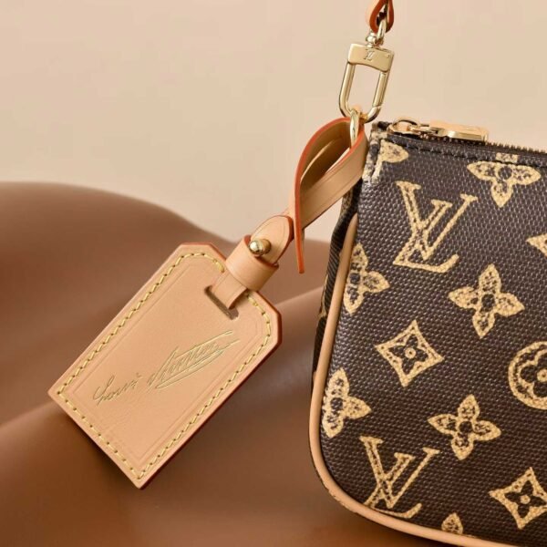 LOUIS VUITTON POCHETTE ACCESSOIRES M27718
