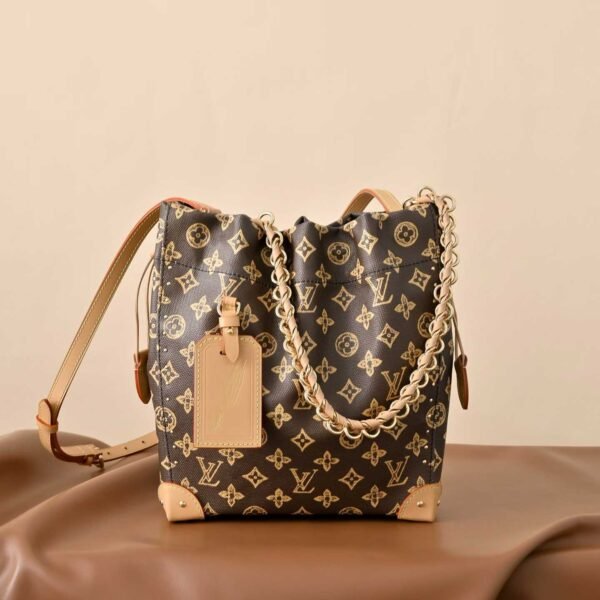 LOUIS VUITTON NOÉ TRUNK M28103
