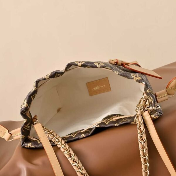 LOUIS VUITTON NOÉ TRUNK M28103