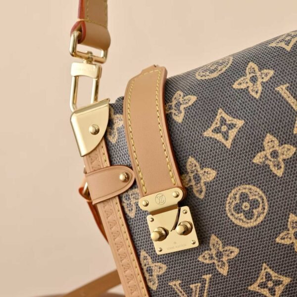 LOUIS VUITTON Side Trunk MM Bag M27516
