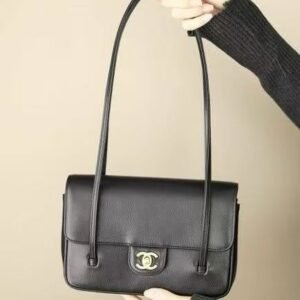CHANEL  Flap Bag