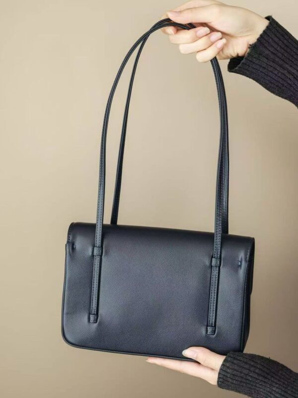 CHANEL  Flap Bag