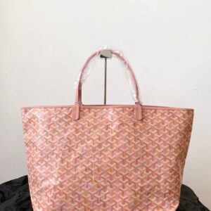 GOYARD MEDIUM FLAT SHOPPER IN TRIOMPHE CANVAS