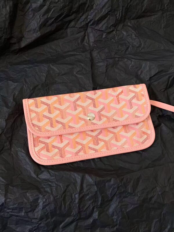 GOYARD MEDIUM FLAT SHOPPER IN TRIOMPHE CANVAS