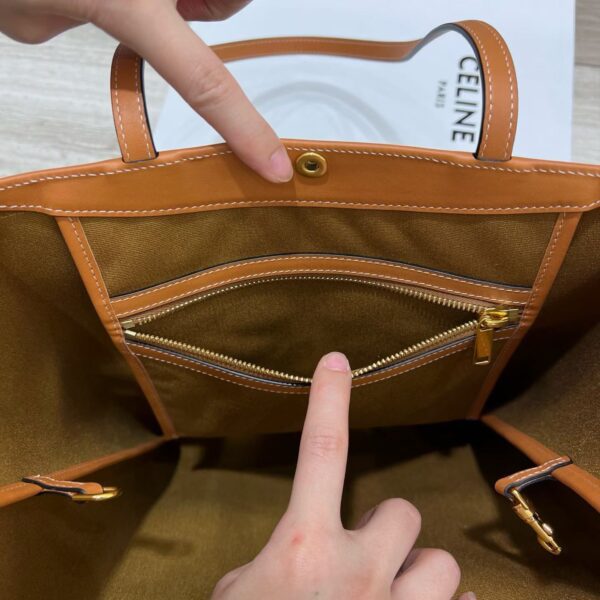 CELINE MEDIUM FLAT SHOPPER IN TRIOMPHE CANVAS