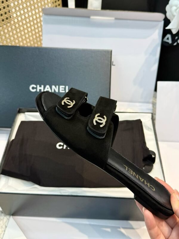 CHANEL Cool drag