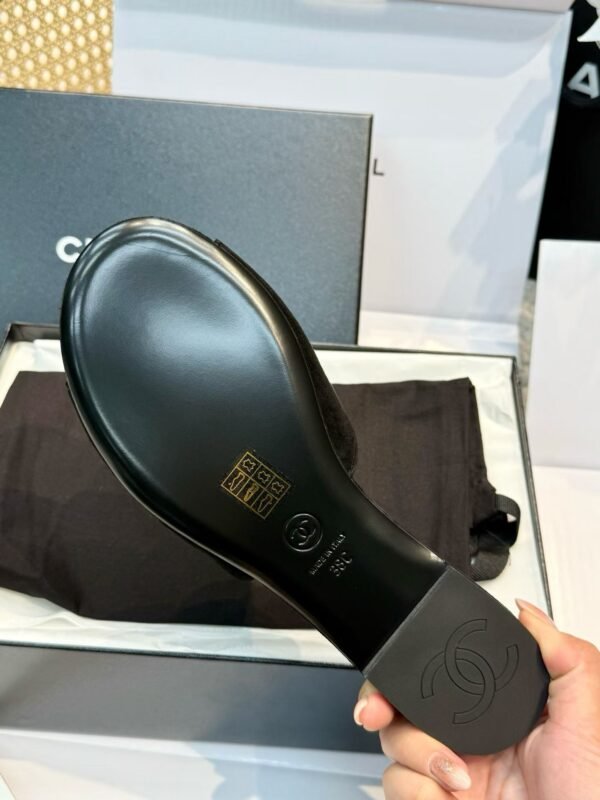 CHANEL Cool drag