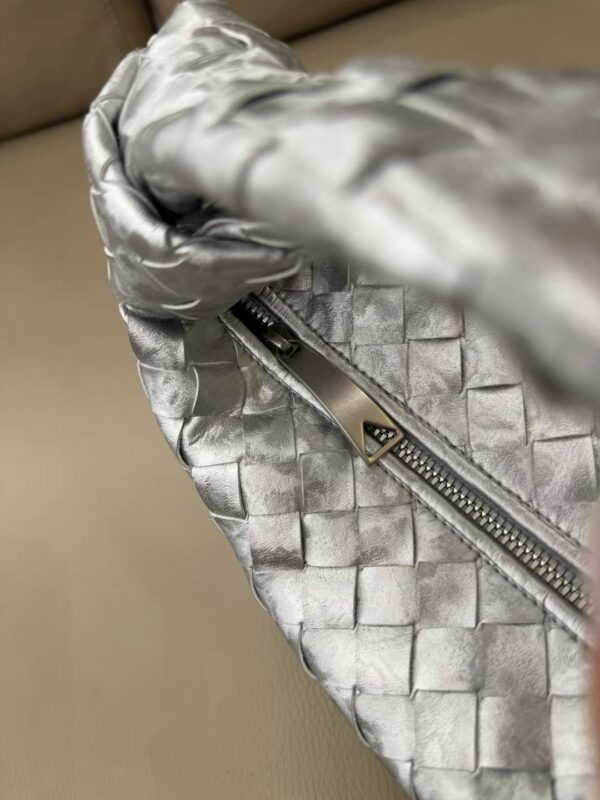 Bottega Veneta Mini Jodie