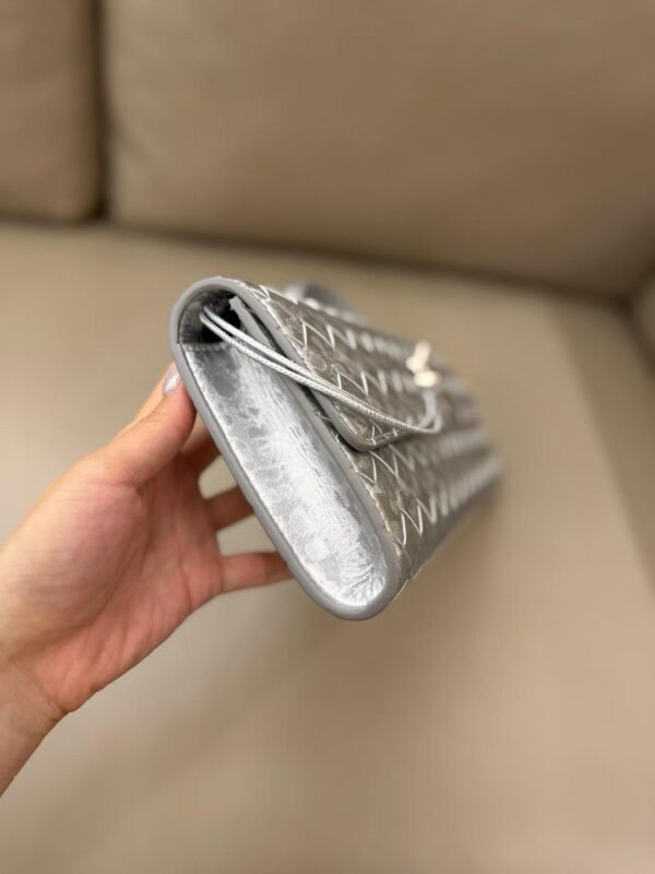Bottega Veneta  Andiamo Clutch