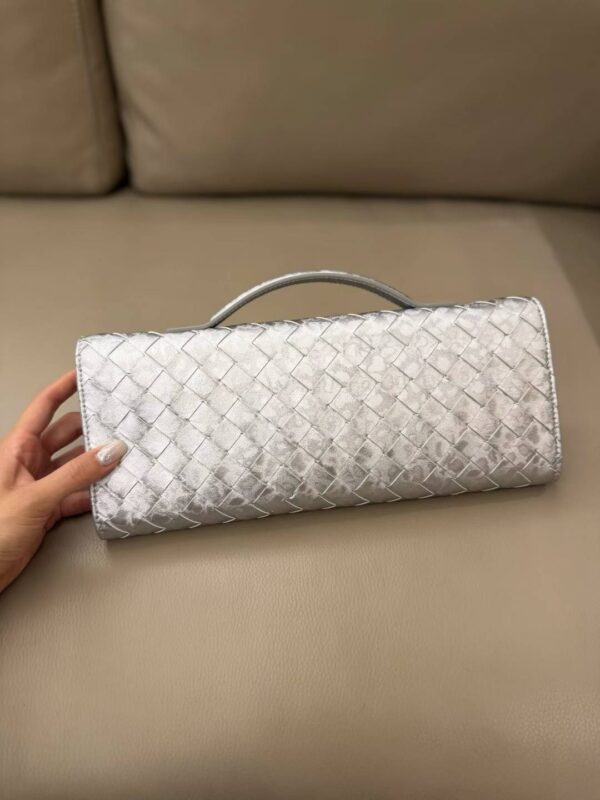 Bottega Veneta  Andiamo Clutch