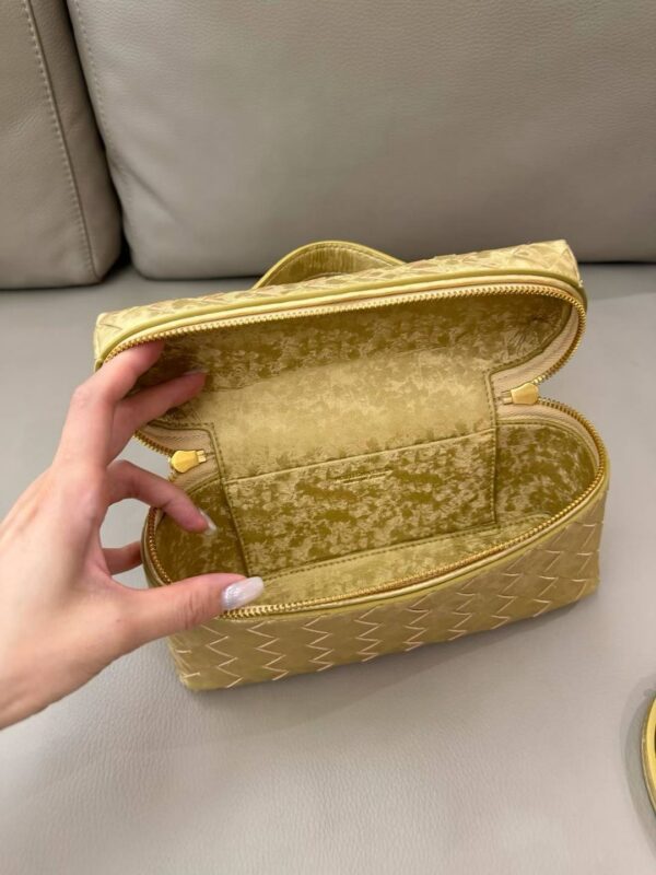 Bottega Veneta Bang Bang