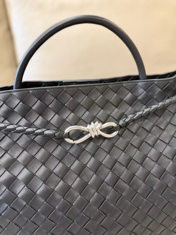 Bottega Veneta  Large Andiamo