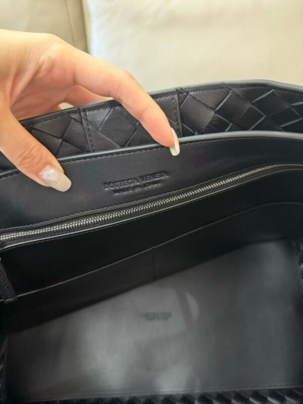 Bottega Veneta  Large Andiamo