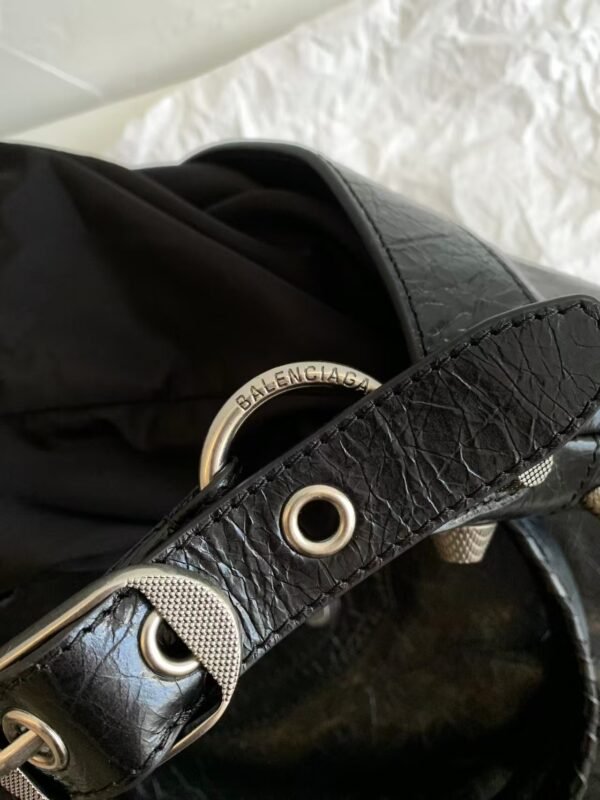BALENCIAGA NEO CAGOLE XL PLUS