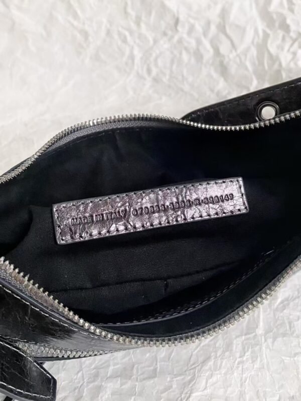 BALENCIAGA LE CAGOLR BAG