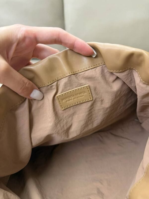 Bottega Veneta Dustbag