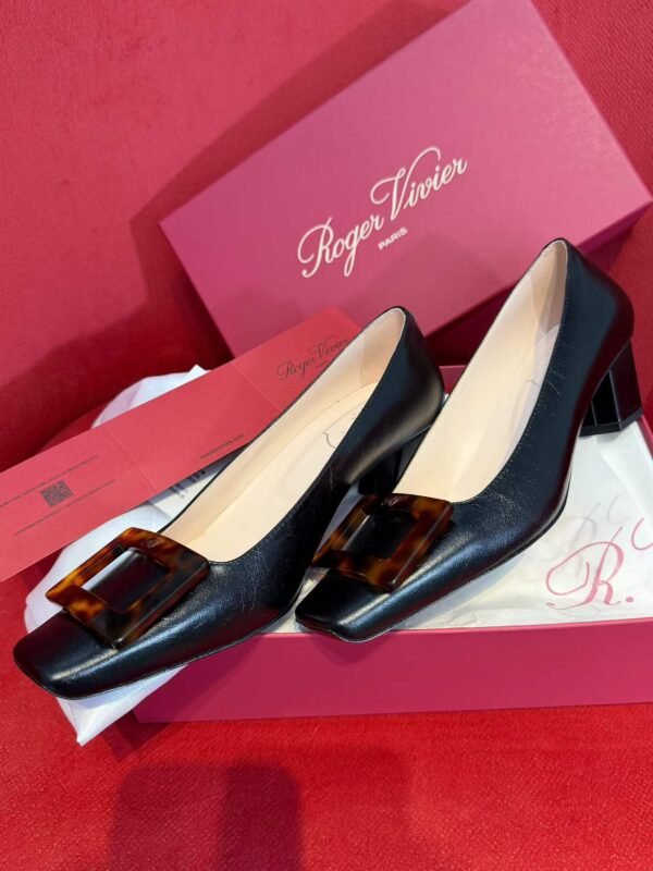 RV Tortoiseshell buckle heels