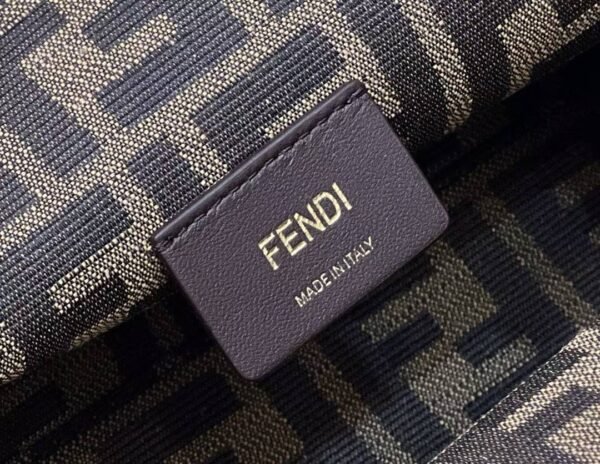 FENDI FIRST Shoulder bag