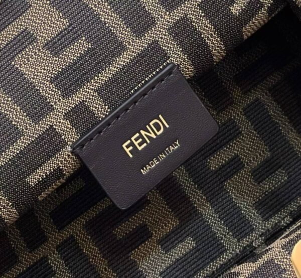FENDI FIRST Shoulder bag