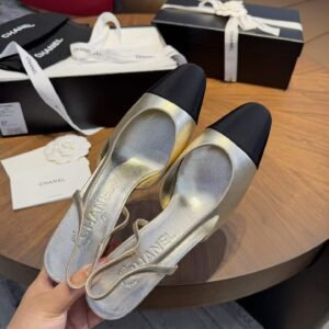 CHANEL High heels