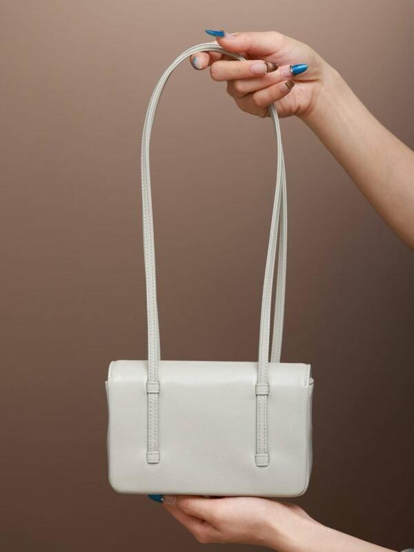CHANEL Small Flap Bag
