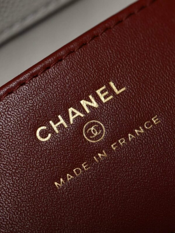 CHANEL Small Flap Bag