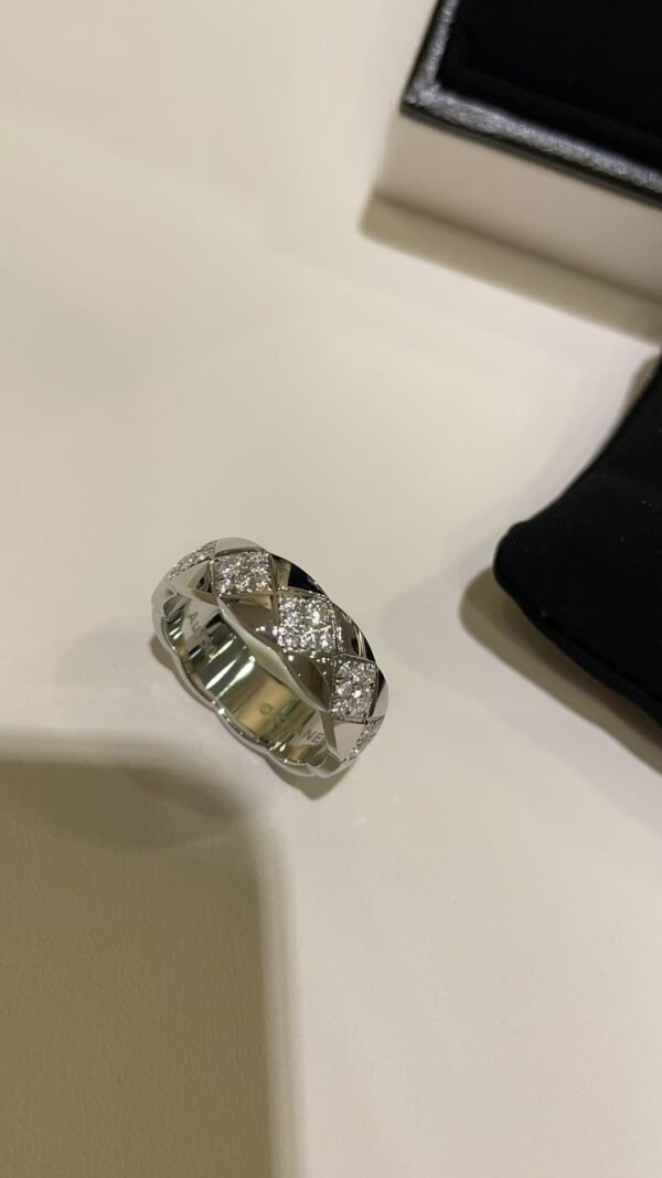 CHANEL COCO  Ring