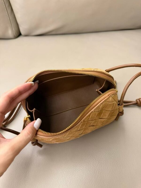 Bottega Veneta  Intrecciato Concert Pouch
