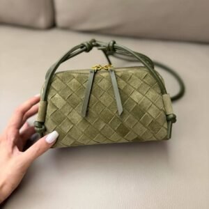 Bottega Veneta  Intrecciato Concert Pouch