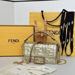 FENDI Baguette® Mini