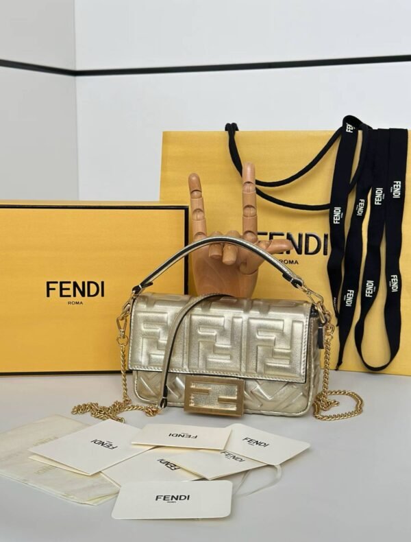 FENDI Baguette® Mini