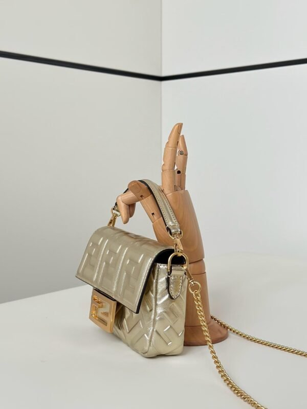FENDI Baguette® Mini