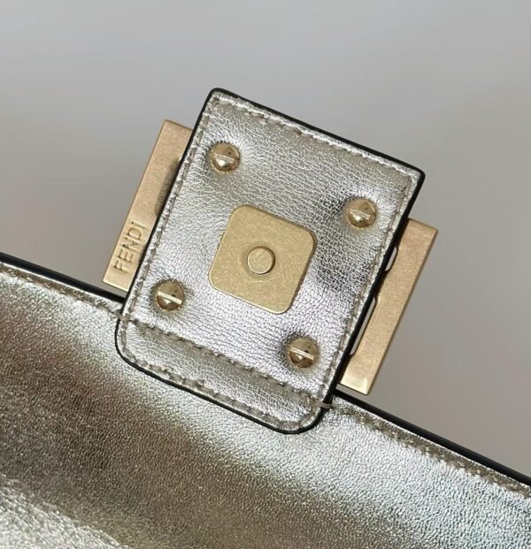 FENDI Baguette®