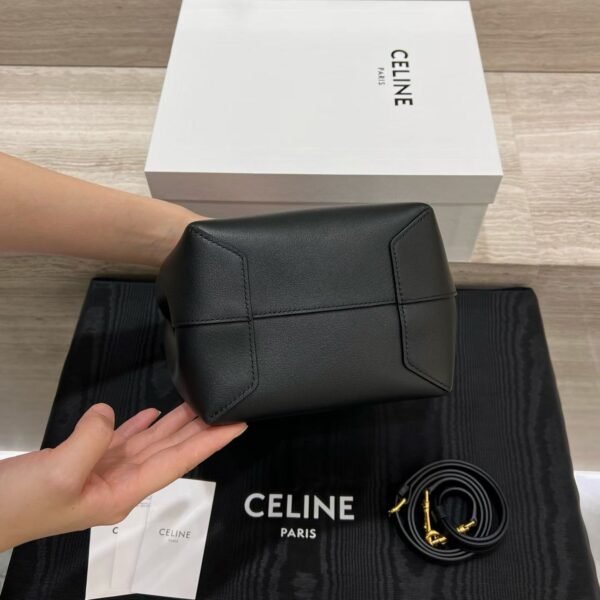 CELINE SMALL HOBO IN SUPPLE SMOOTH CALFSKIN