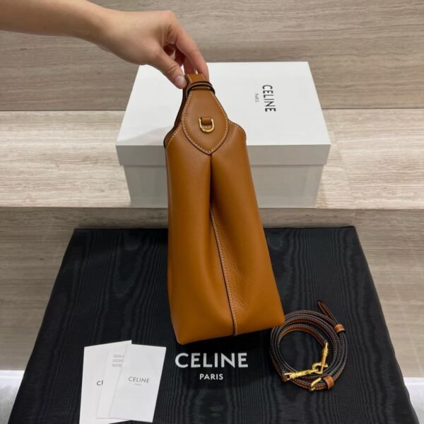 CELINE SMALL HOBO IN SUPPLE SMOOTH CALFSKIN