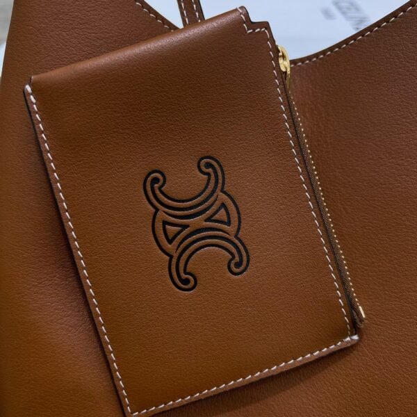 CELINE SMALL HOBO IN SUPPLE SMOOTH CALFSKIN