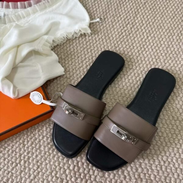 HERMES GIULIA Slippers