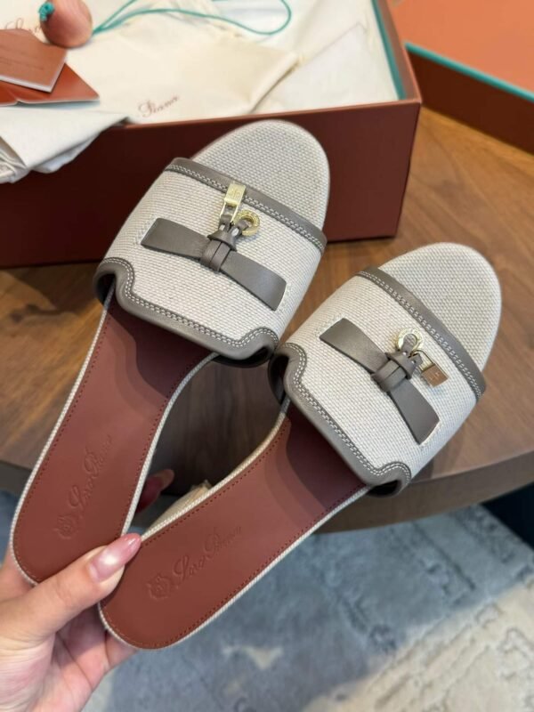 LORO PIANA 26 Sandals