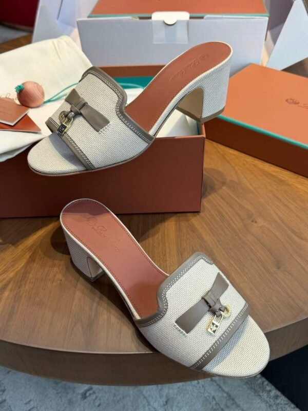 LORO PIANA 26 Sandals