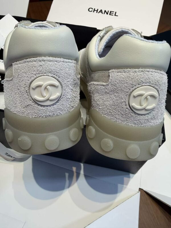 CHANEL 26S Sneakers